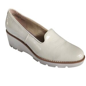Vionic Willa Wedge Loafer Womens 9.5 Cream Patent Leather Water Repellent